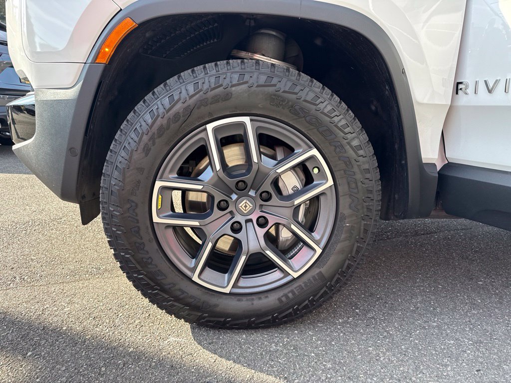 Used 2023 Rivian R1T Adventure Dual AWD/4WD image 27