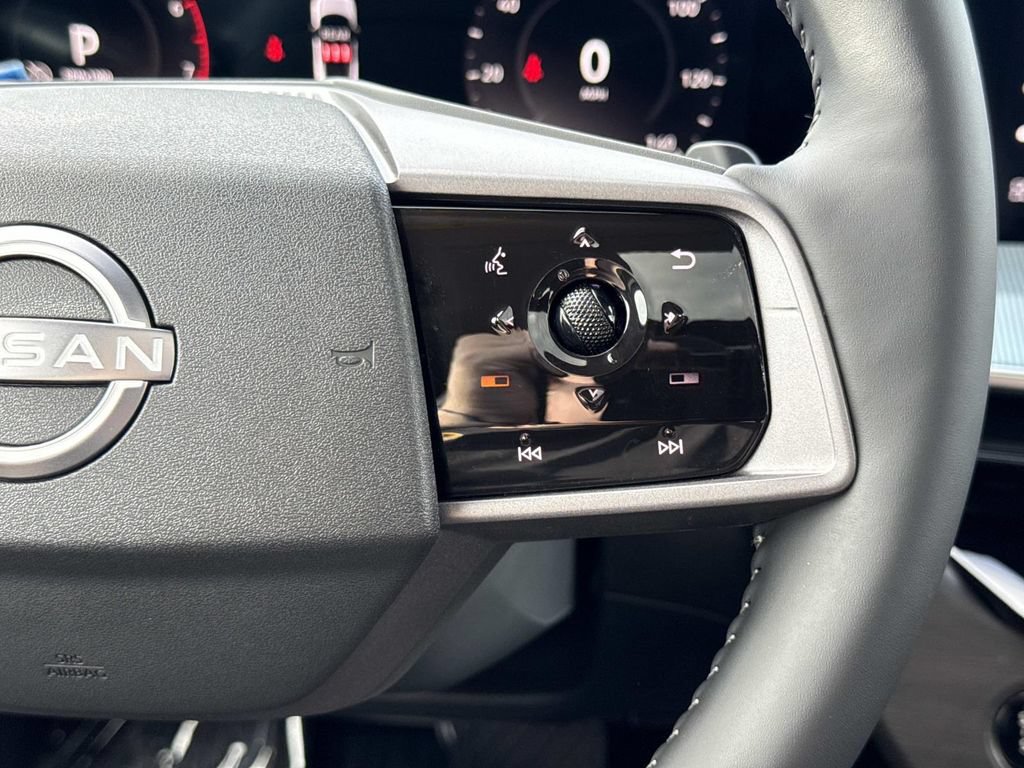 Used 2025 Nissan Murano SL AWD/4WD image 9