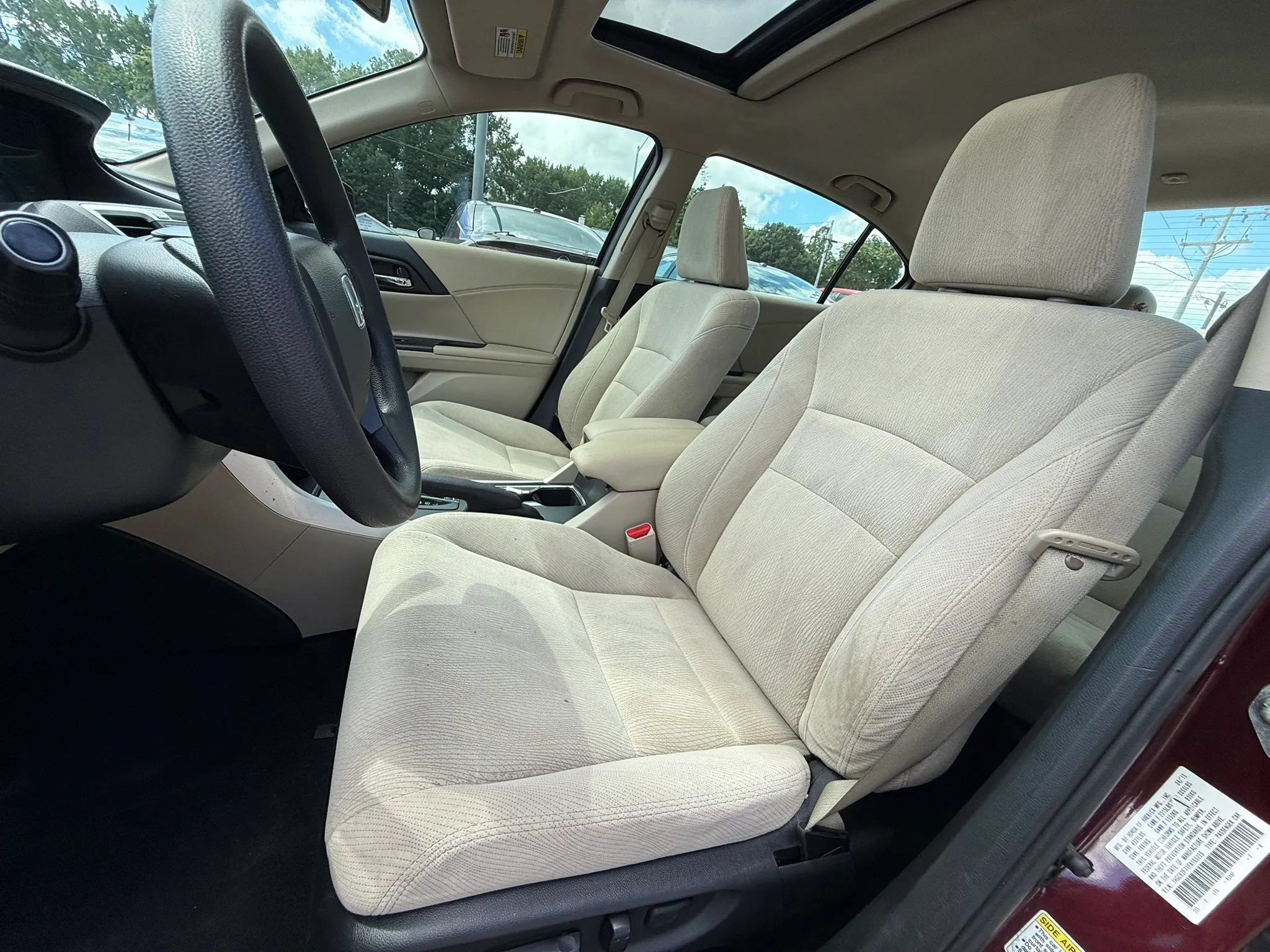 Used 2015 Honda Accord EX image 17