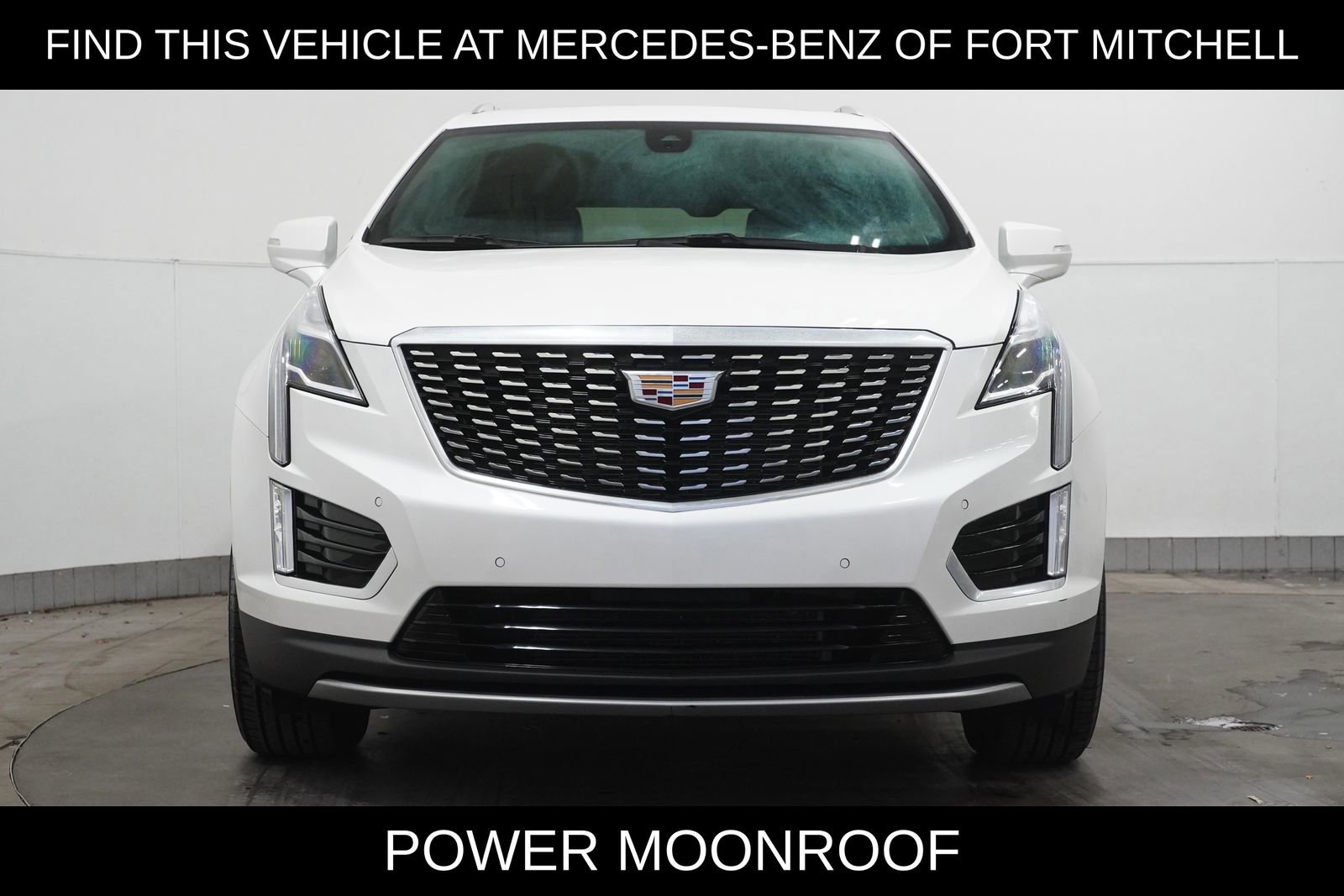 Used 2022 Cadillac XT5 Premium Luxury w/ LPO, Floor Liner Package image 3