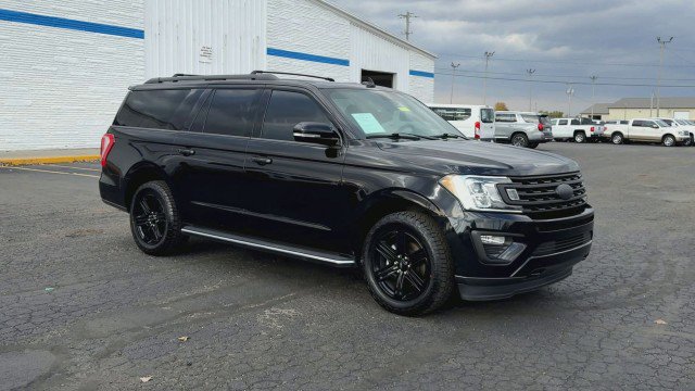 Used 2021 Ford Expedition Max XLT image 2