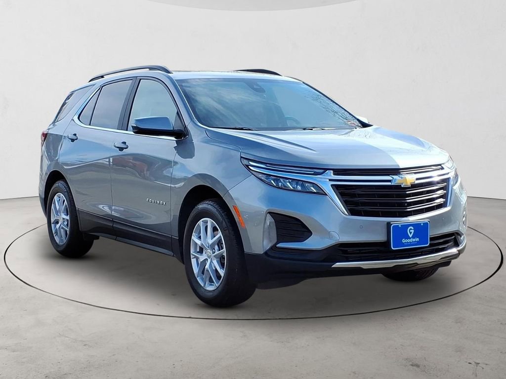 Certified 2024 Chevrolet Equinox LT image 3