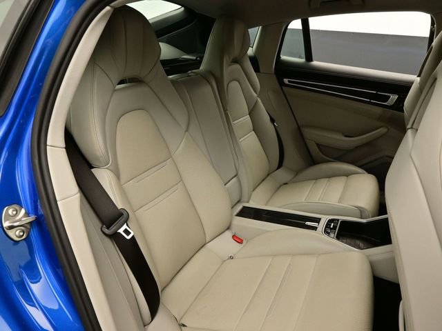 Certified 2017 Porsche Panamera 4 image 16