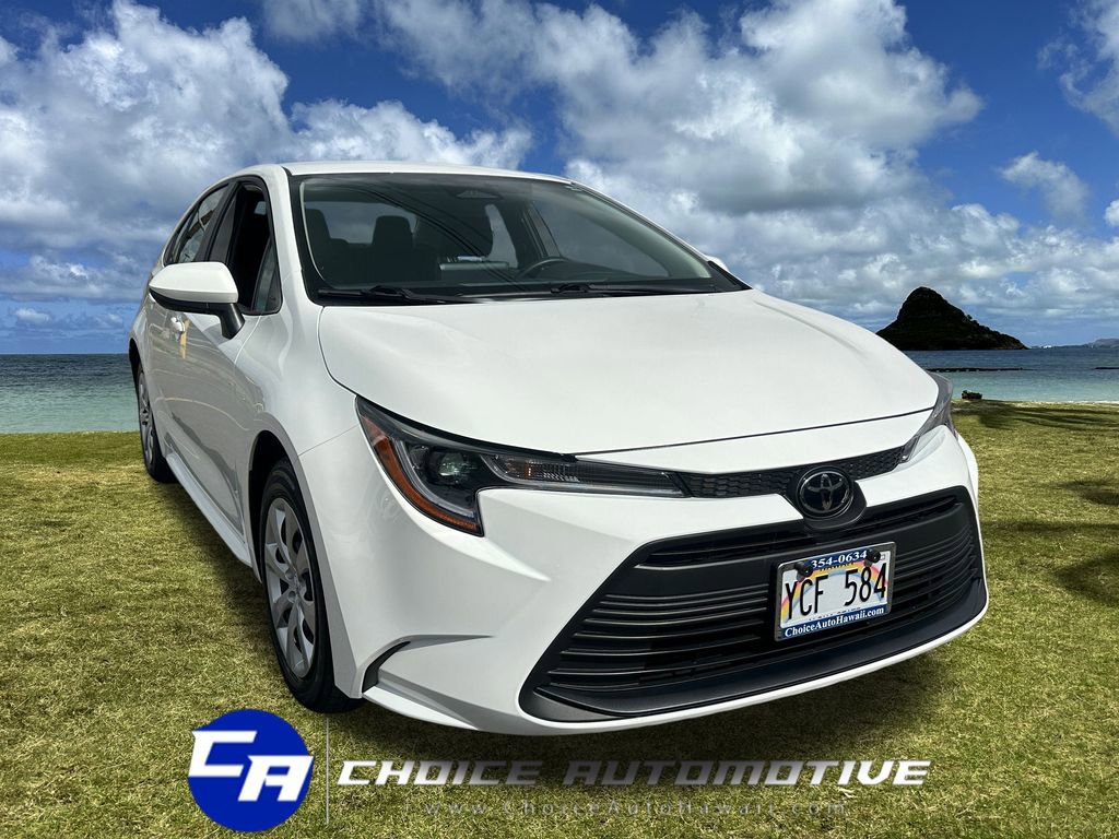 Used 2026 Toyota Corolla LE image 9