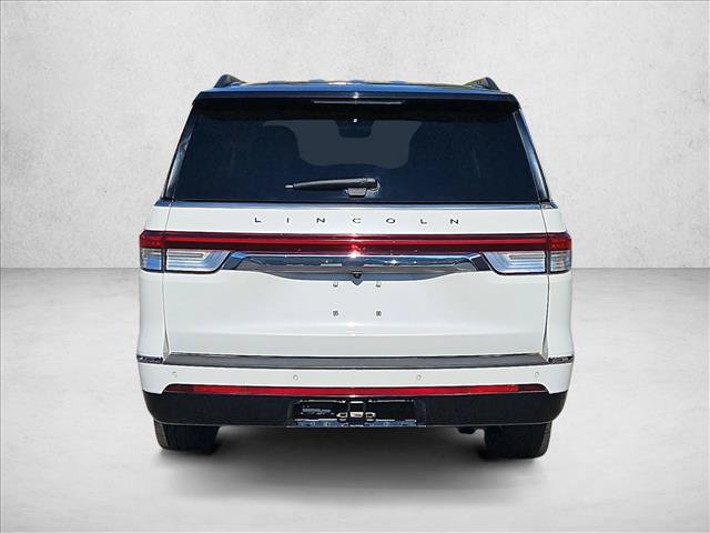 Used 2024 Lincoln Navigator L Black Label AWD/4WD image 9