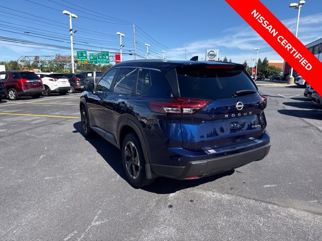 Certified 2024 Nissan Rogue SV w/ SV Premium Package AWD/4WD image 6