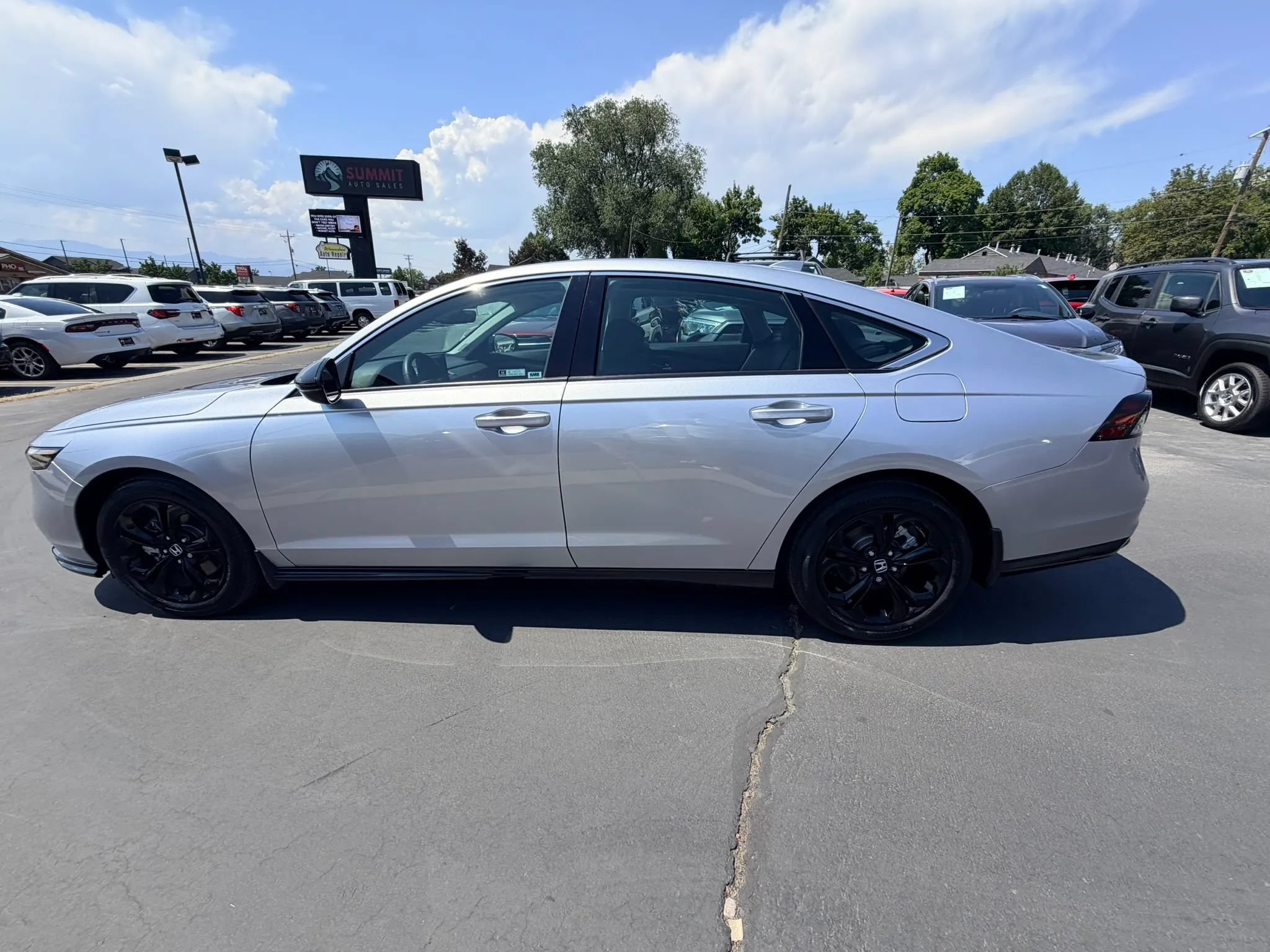 Used 2025 Honda Accord EX-L image 7