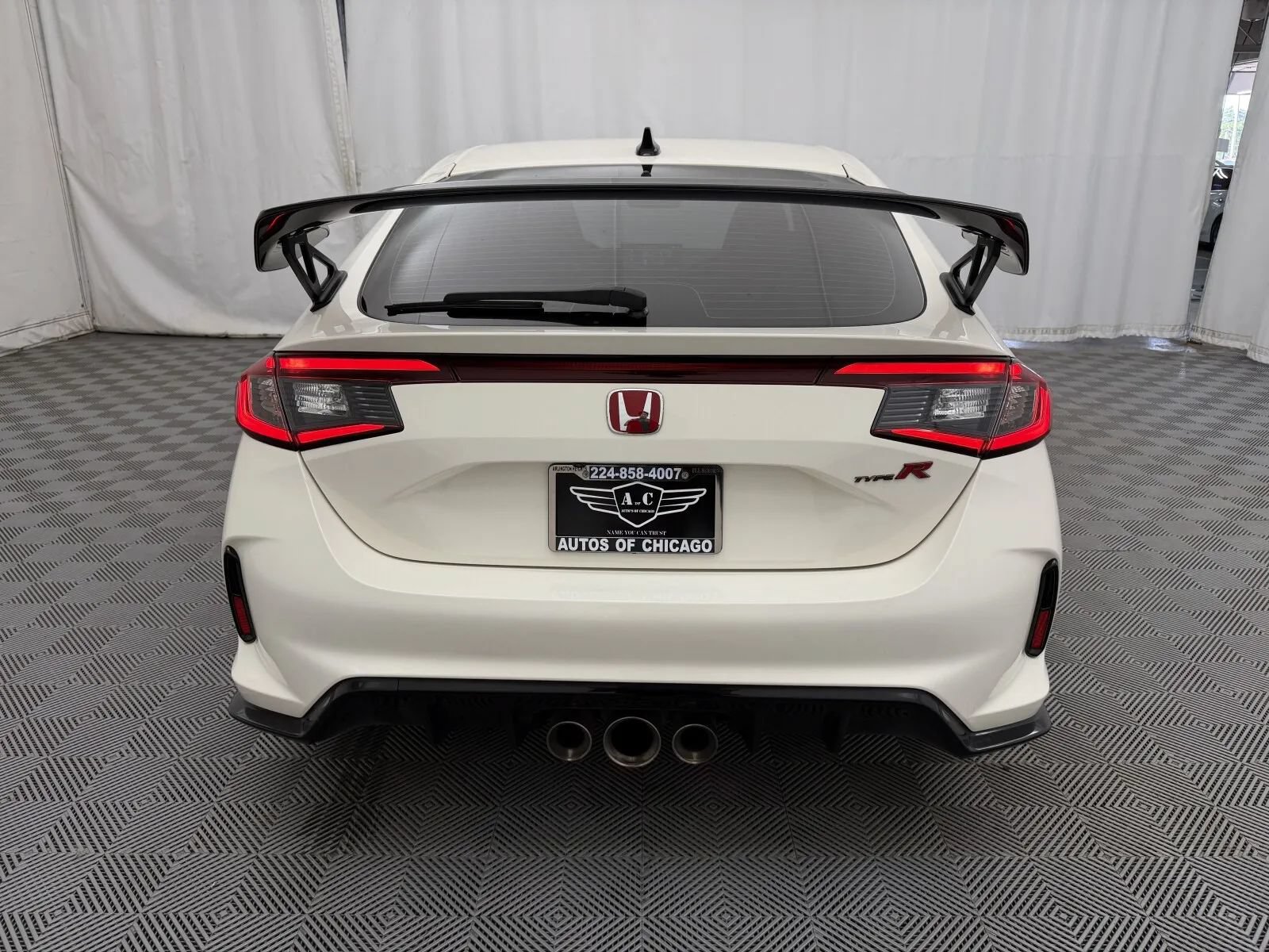 Used 2023 Honda Civic Type R image 7