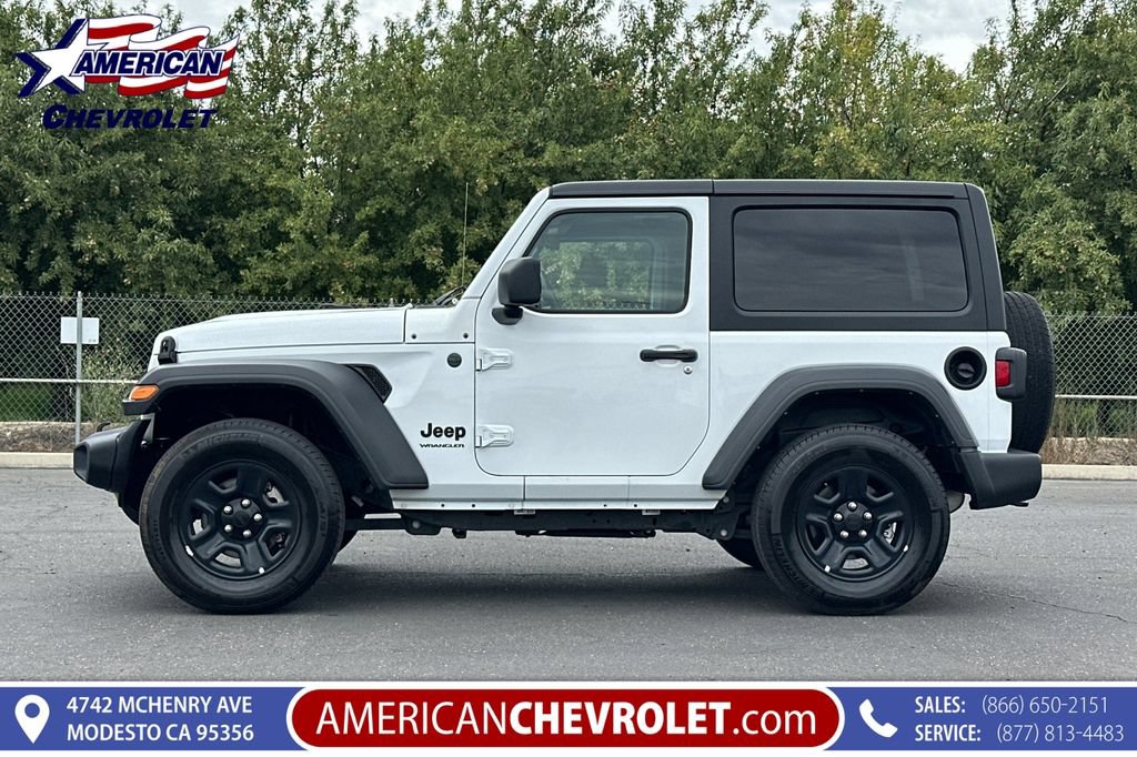 Used 2022 Jeep Wrangler Sport AWD/4WD image 8