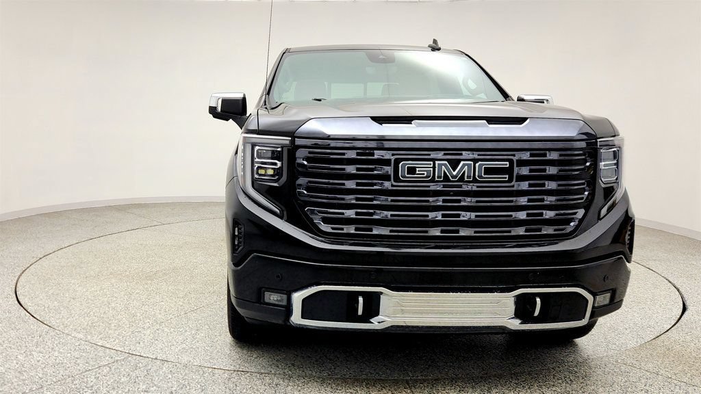 Used 2023 GMC Sierra 1500 Denali Ultimate AWD/4WD image 2