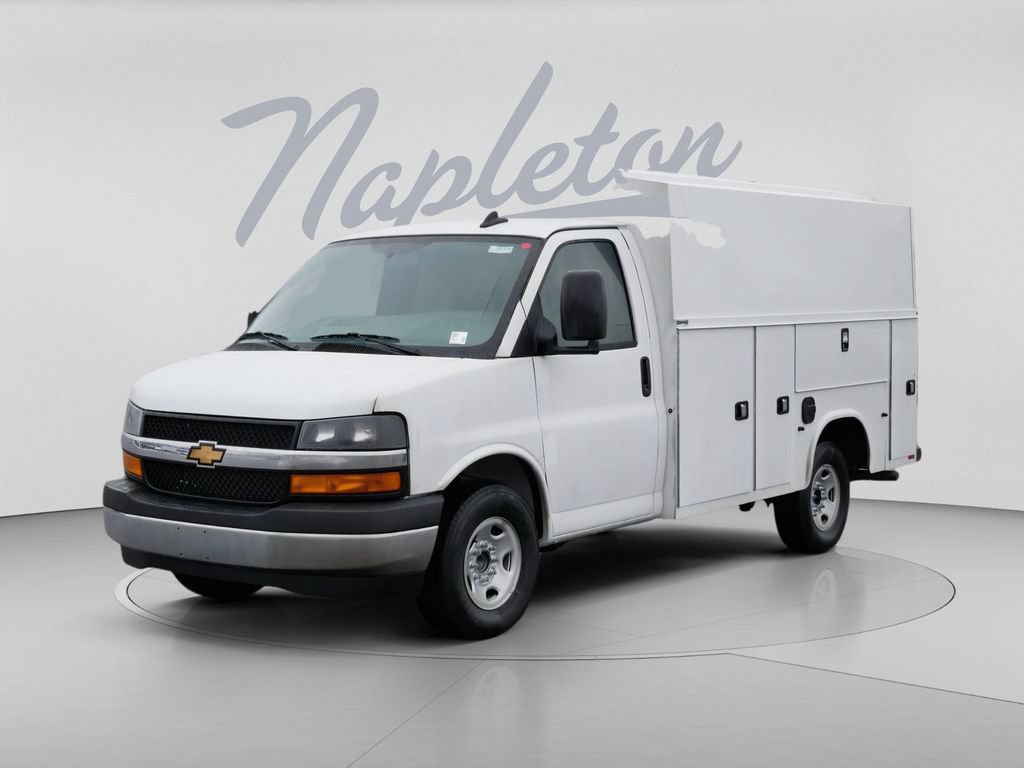 New 2025 Chevrolet Express 3500 w/ Power Convenience Package RWD image 2