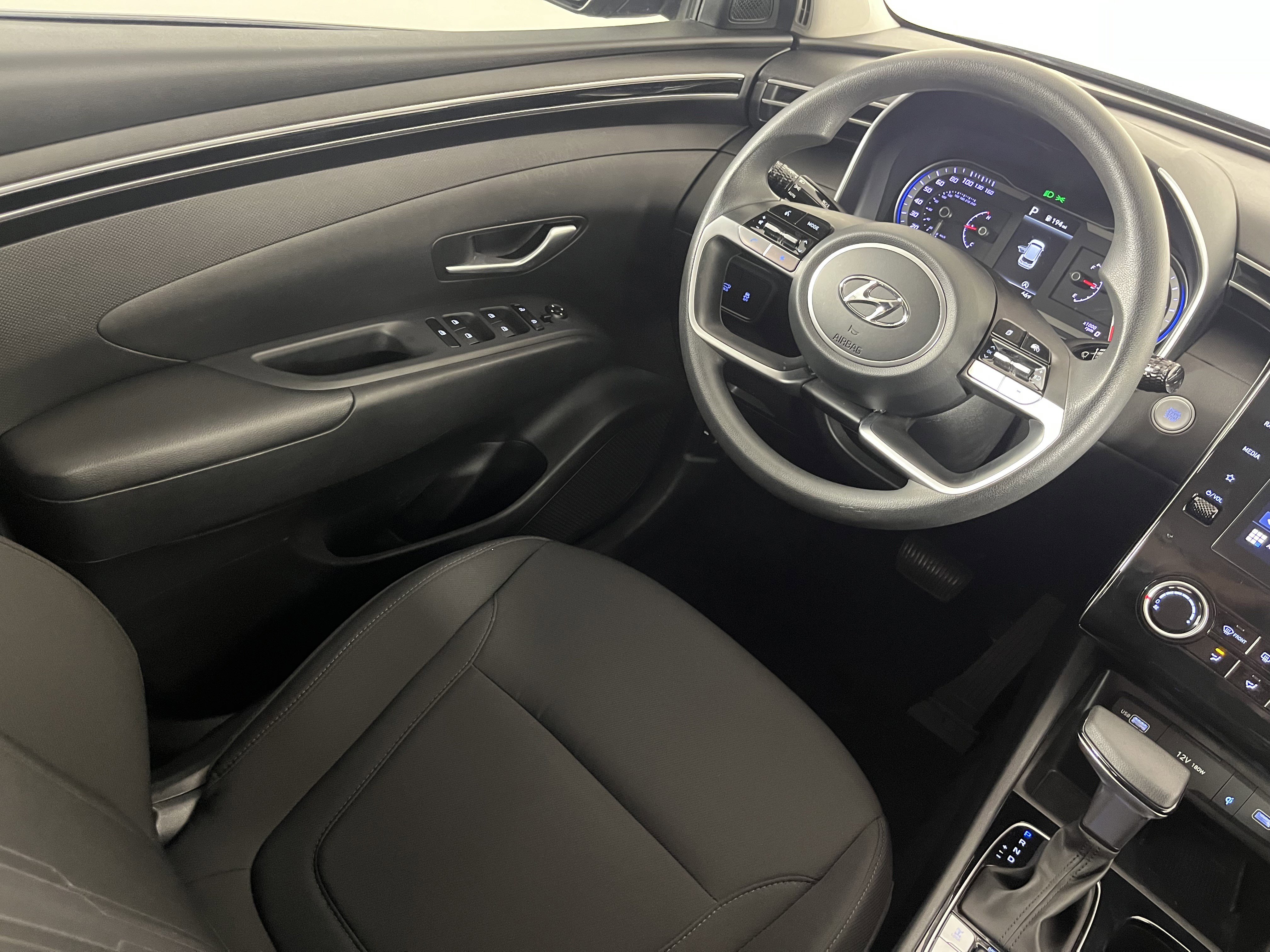 Used 2023 Hyundai Tucson SEL AWD/4WD image 9