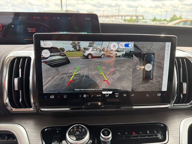 New 2026 Ford Expedition Max Platinum w/ Driver's Package AWD/4WD image 16
