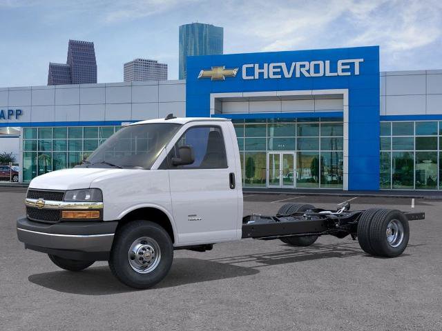New 2026 Chevrolet Express 3500 w/ Power Convenience Package RWD image 2