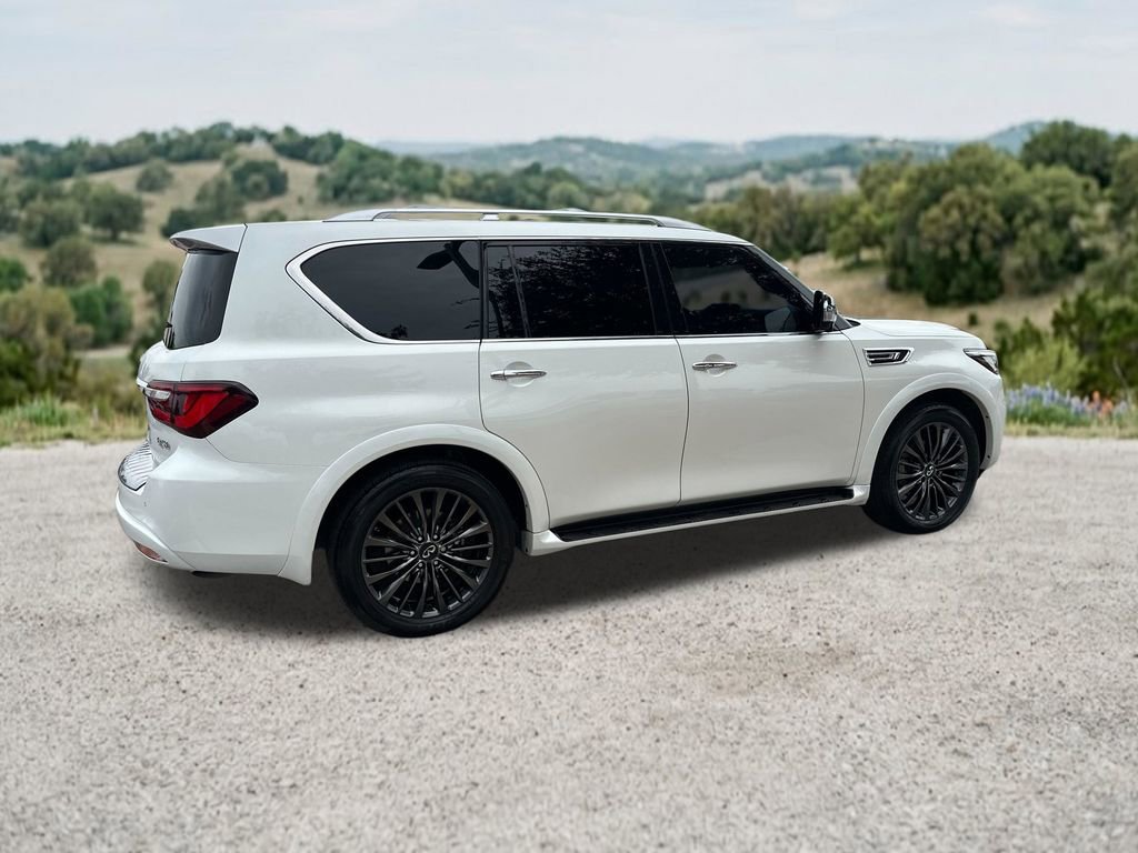 Used 2023 INFINITI QX80 Sensory w/ Cargo Package AWD/4WD image 11
