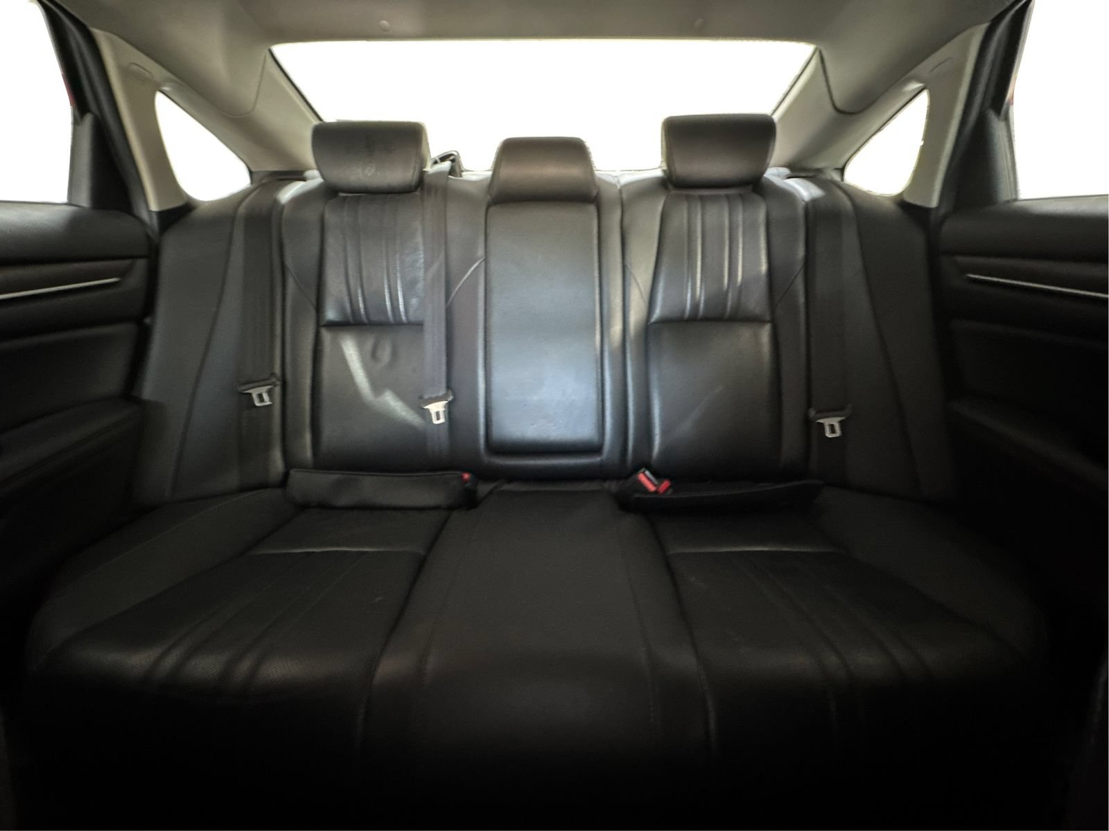Used 2021 Honda Accord EX-L image 14