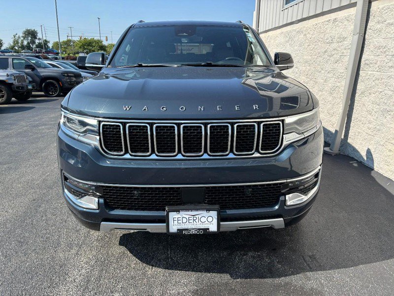 Used 2024 Jeep Wagoneer Series II w/ Flexible Seating Group AWD/4WD image 11