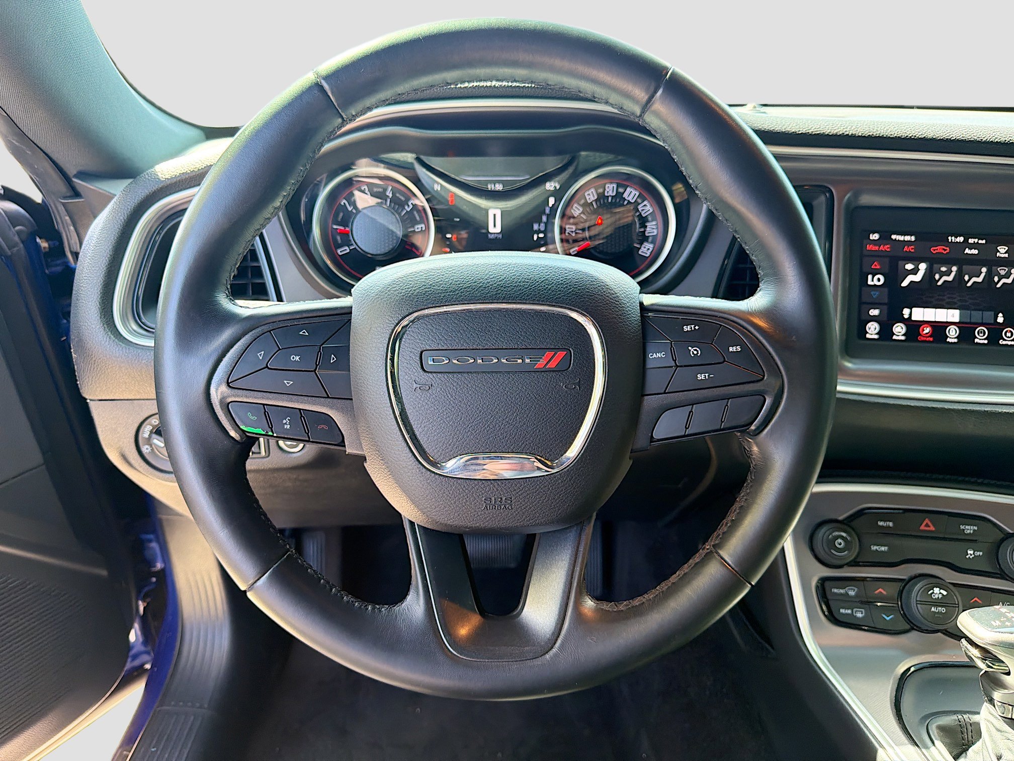 Used 2019 Dodge Challenger SXT image 37