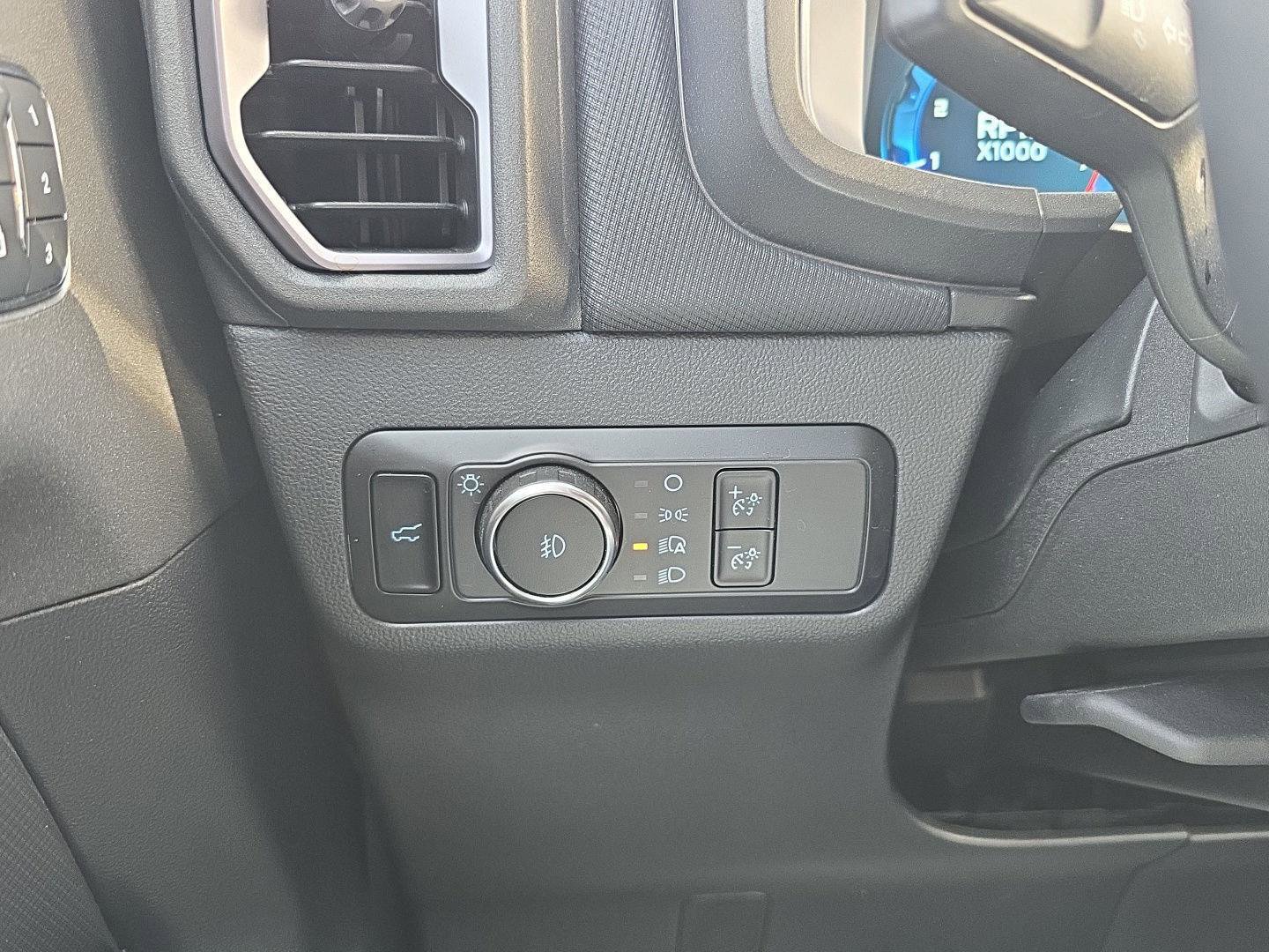 Used 2025 Ford Bronco Sport Badlands image 31