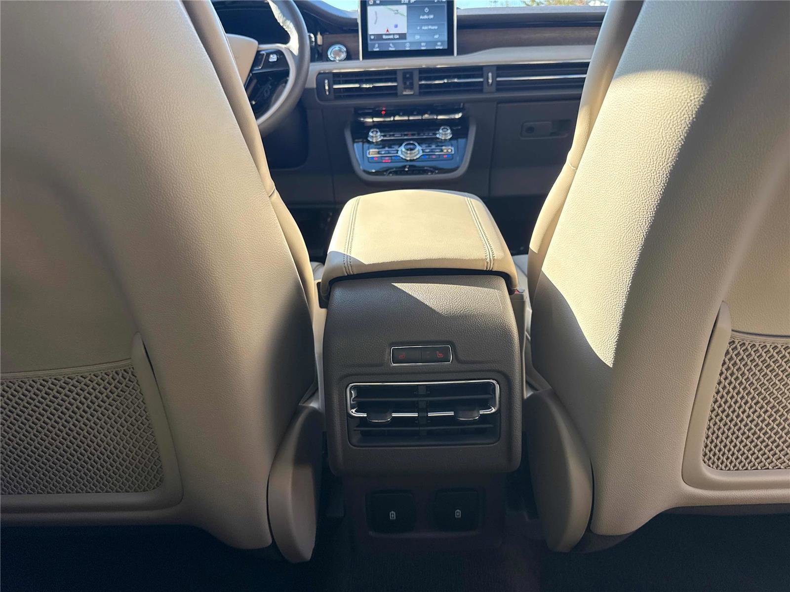 Used 2021 Lincoln Corsair Grand Touring w/ Equipment Group 301A image 27