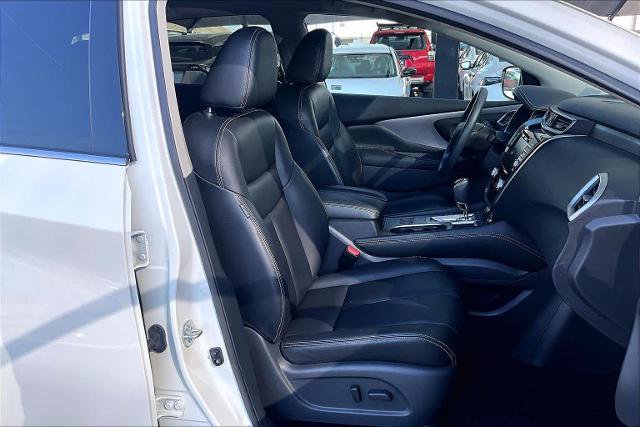 Certified 2024 Nissan Murano SV w/ SV Midnight Edition Package image 8