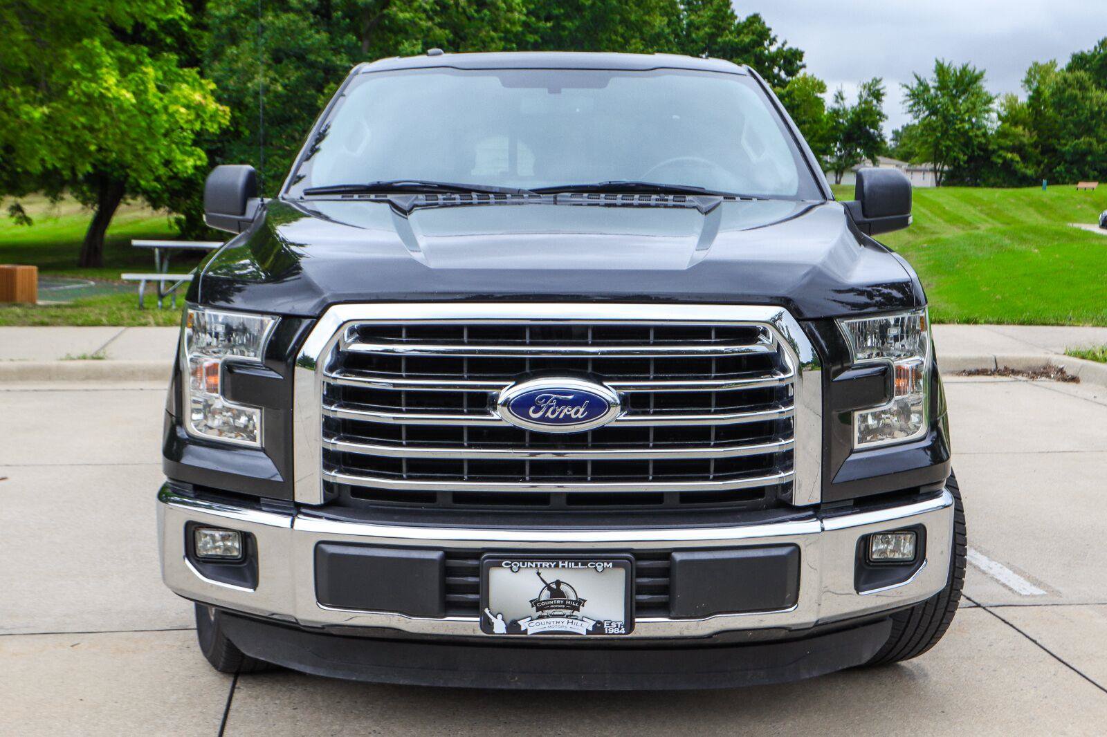 Used 2015 Ford F150 XLT w/ Equipment Group 302A Luxury RWD image 15