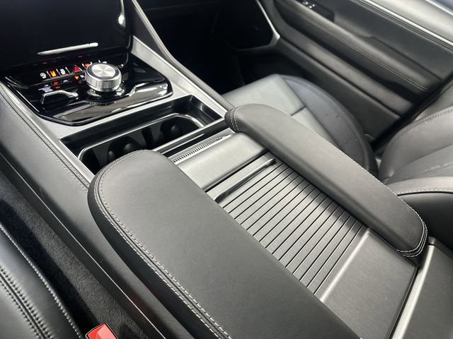 New 2026 Jeep Grand Wagoneer L Limited w/ Premium Group II image 24