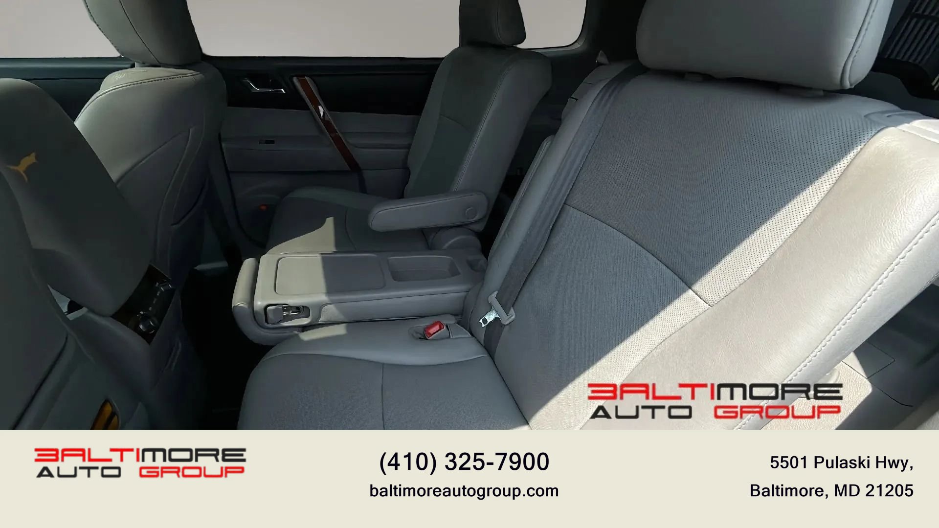 Used 2012 Toyota Highlander Limited w/ Tow Pkg AWD/4WD image 15