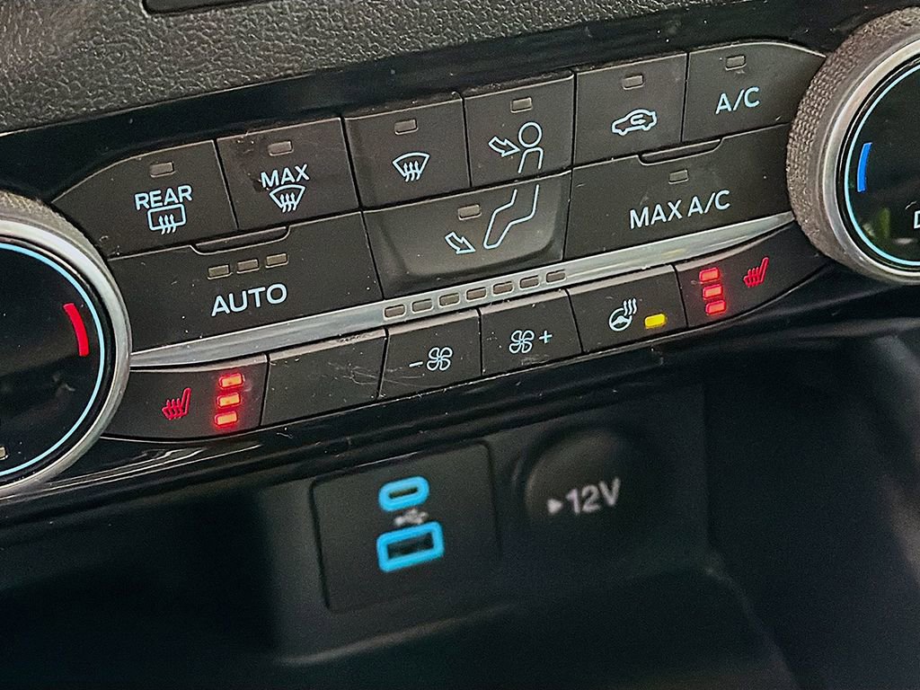 Used 2022 Ford Escape SEL image 32