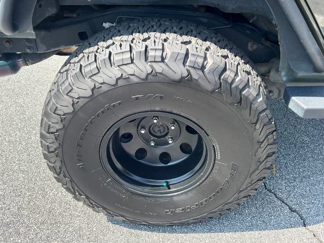 Used 2015 Jeep Wrangler Unlimited Sport w/ Max Tow Package AWD/4WD image 22