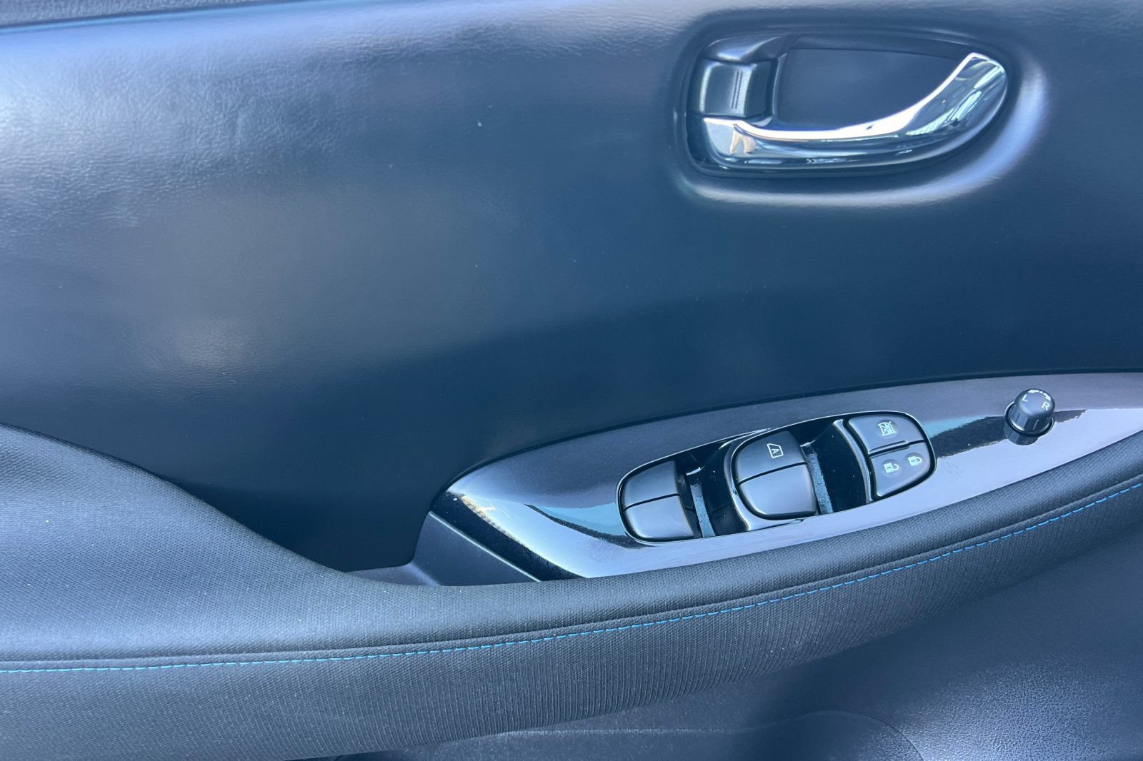 Certified 2024 Nissan Leaf SV Plus FWD image 11