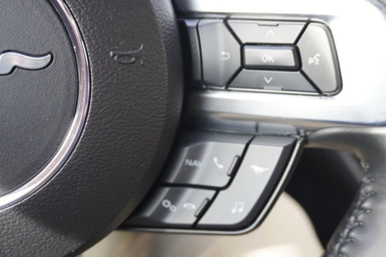 Used 2022 Ford Mustang GT Premium w/ Equipment Group 401A image 29