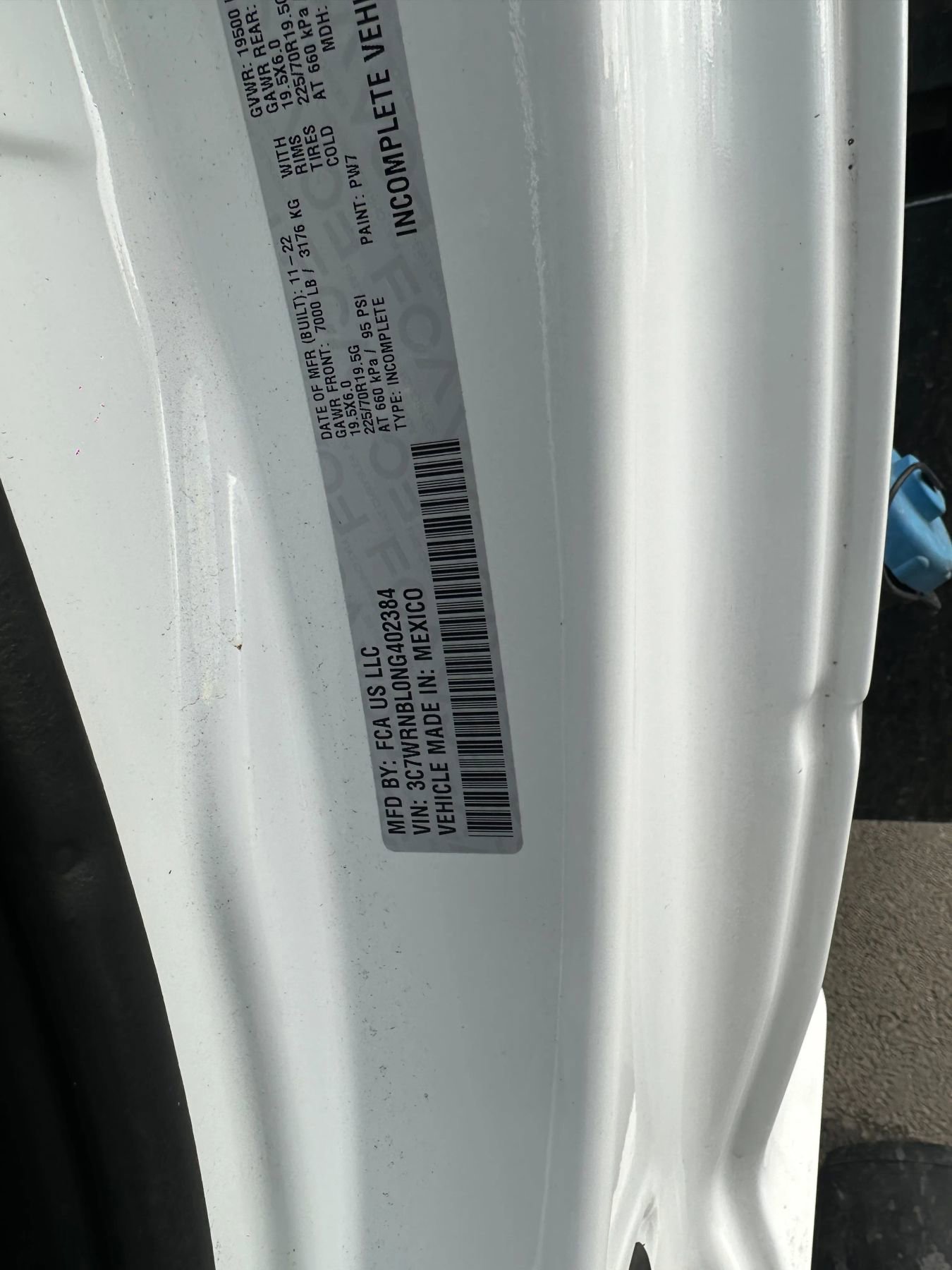 Used 2022 RAM 5500 Tradesman image 10