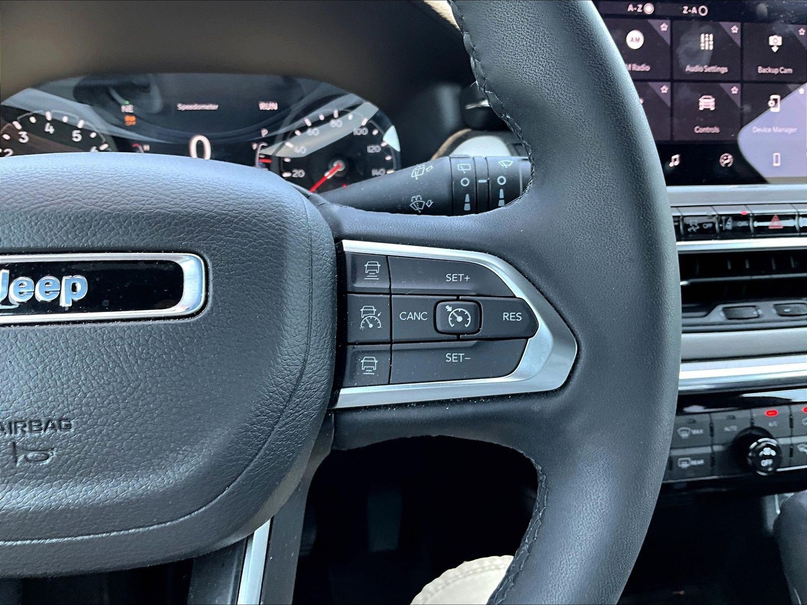Used 2023 Jeep Compass Limited AWD/4WD image 12