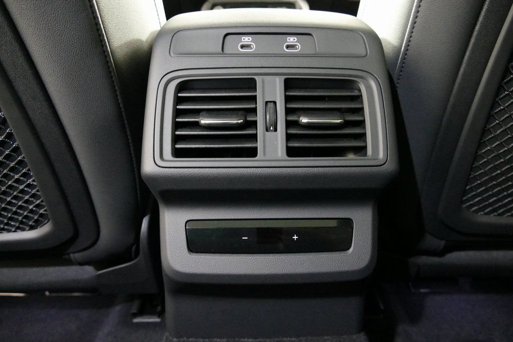 Certified 2025 Audi Q5 Premium w/ Convenience Package AWD/4WD image 27