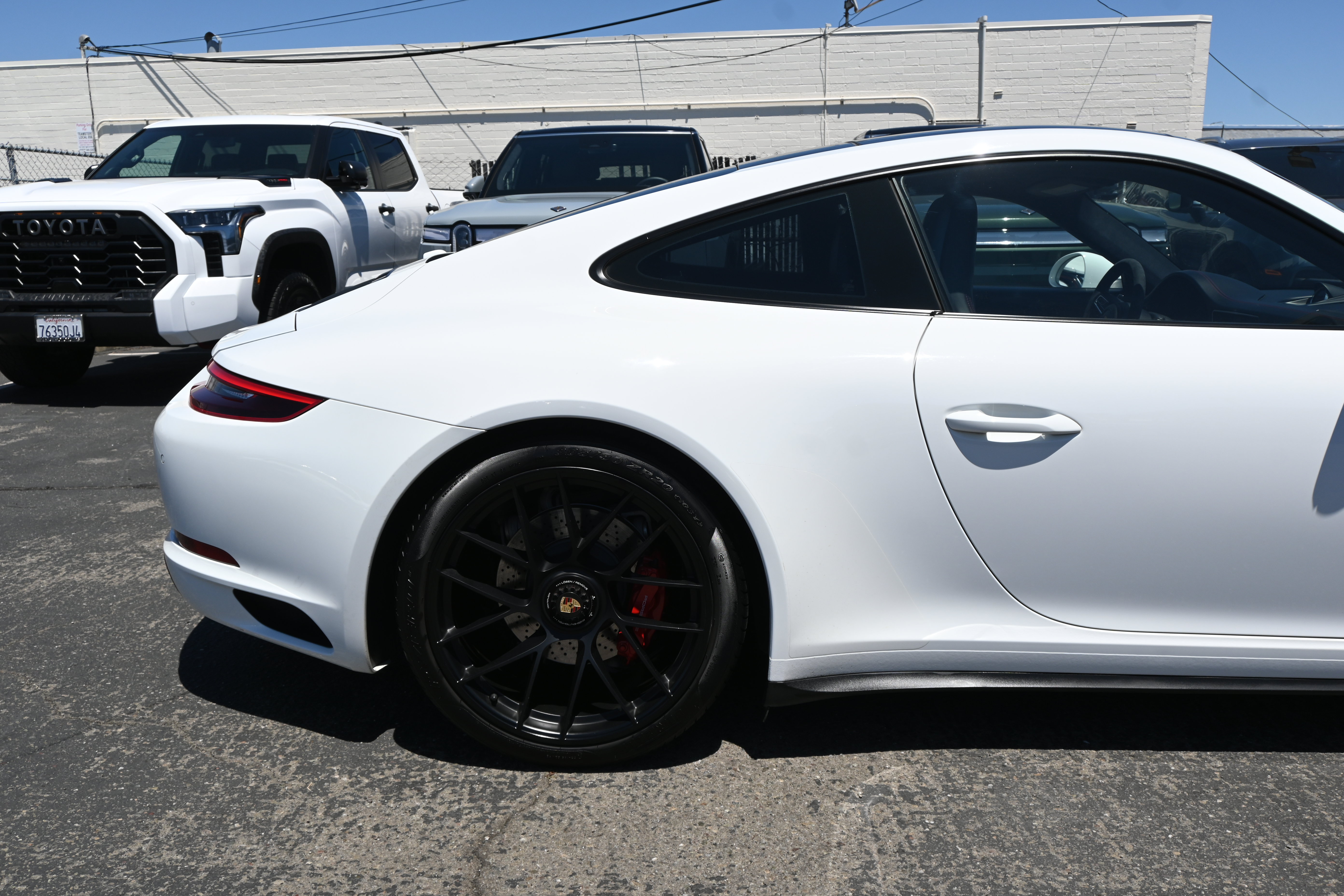 Used 2018 Porsche 911 GT3 RS image 31