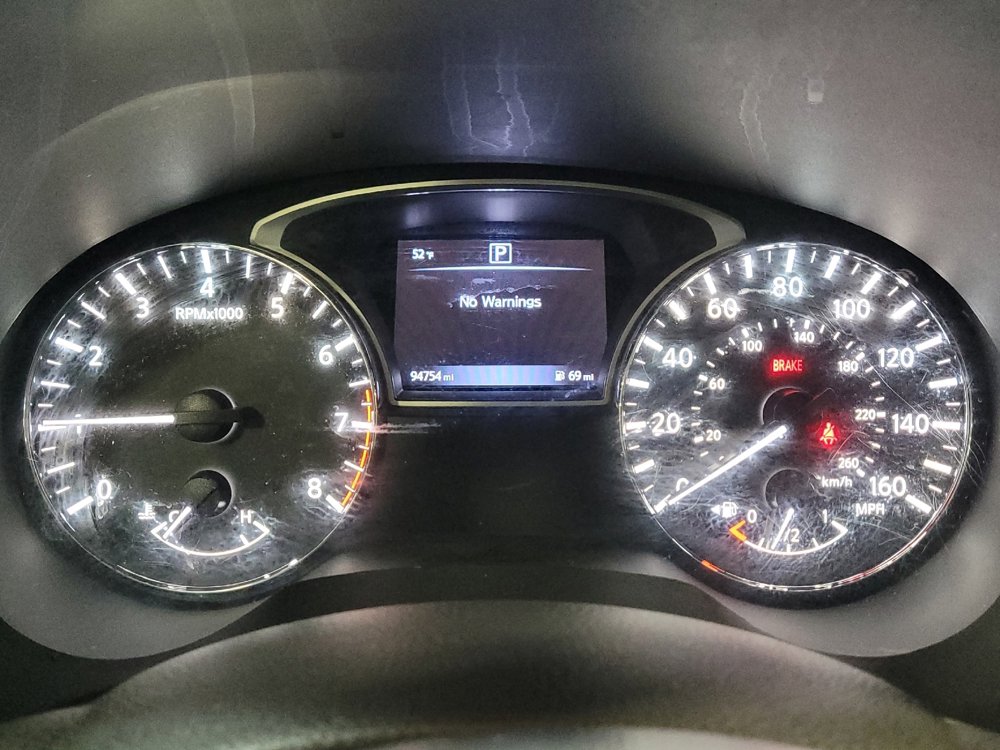 Used 2017 Nissan Pathfinder SV image 23