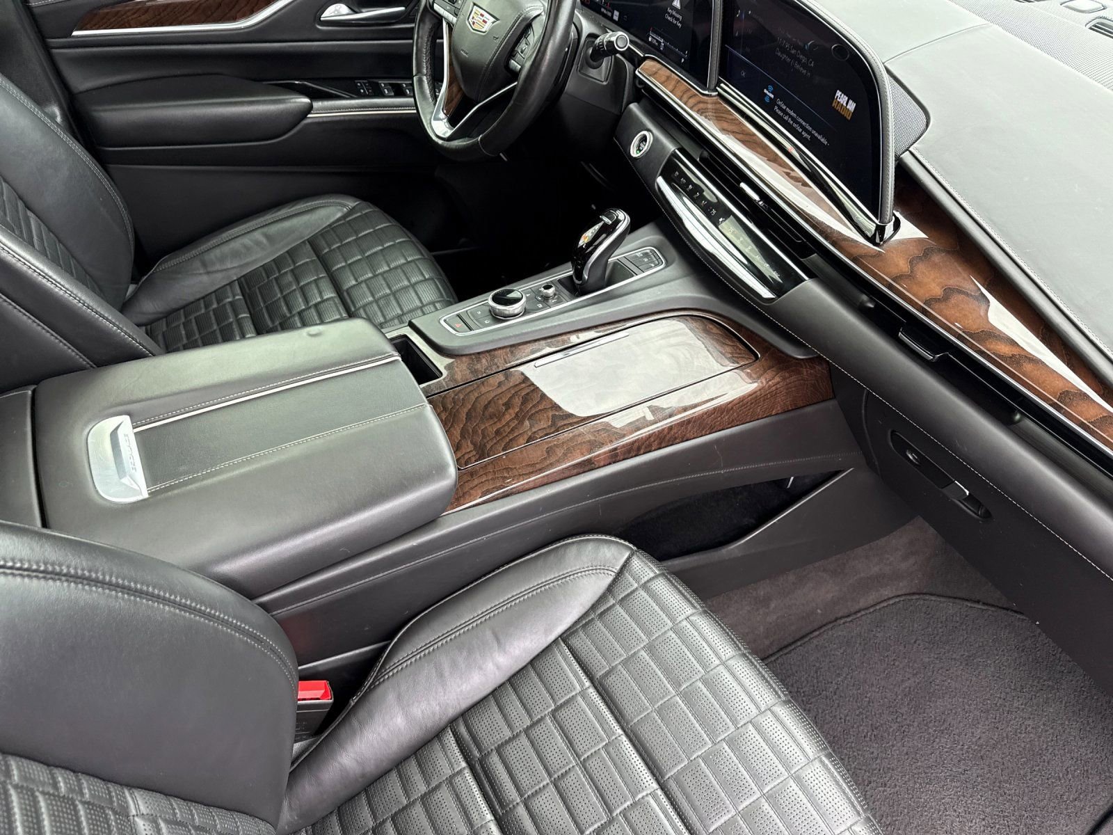 Used 2022 Cadillac Escalade ESV Sport Platinum image 19