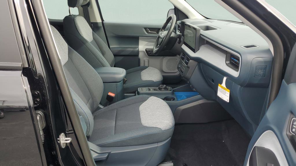 New 2025 Ford Maverick XLT w/ Equipment Group 301A image 17