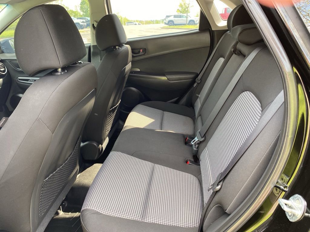 Used 2019 Hyundai Kona SE AWD/4WD image 17