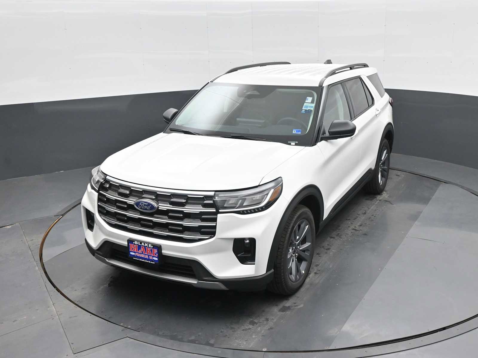 New 2026 Ford Explorer Active w/ Active Comfort Package AWD/4WD image 12