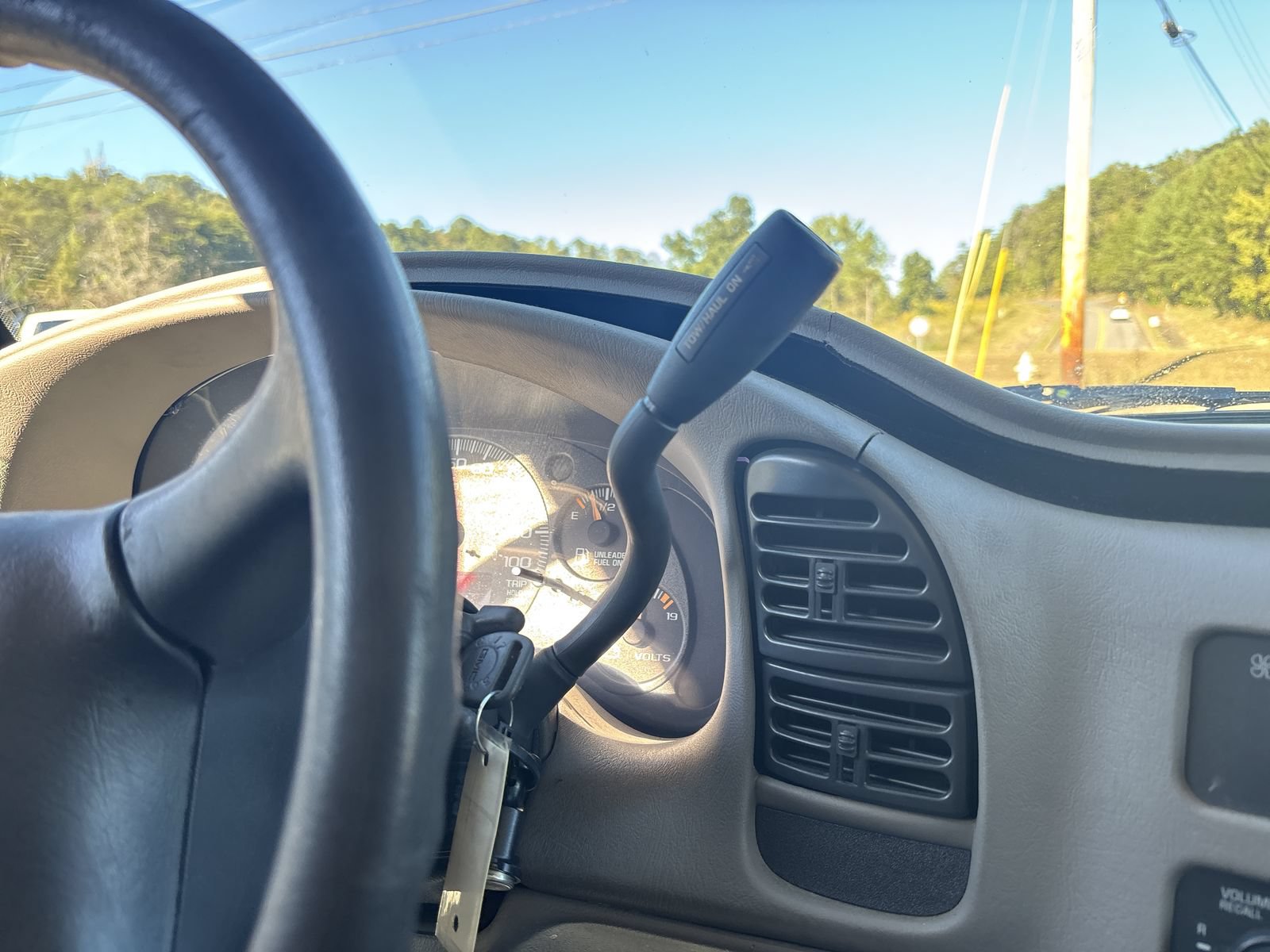 Used 2001 GMC Safari RWD image 21