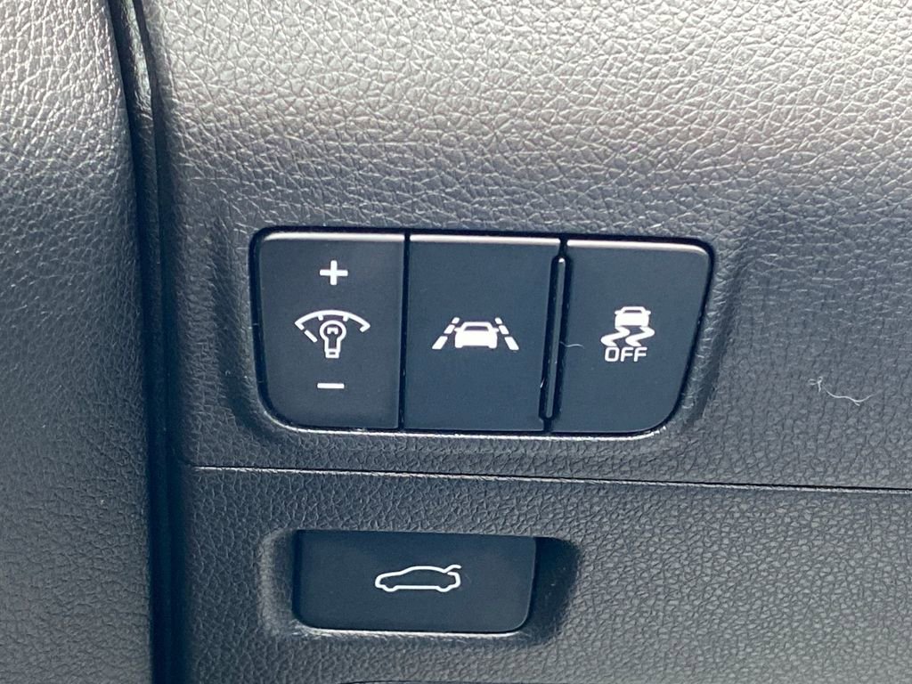 Used 2022 Kia K5 GT-Line image 33