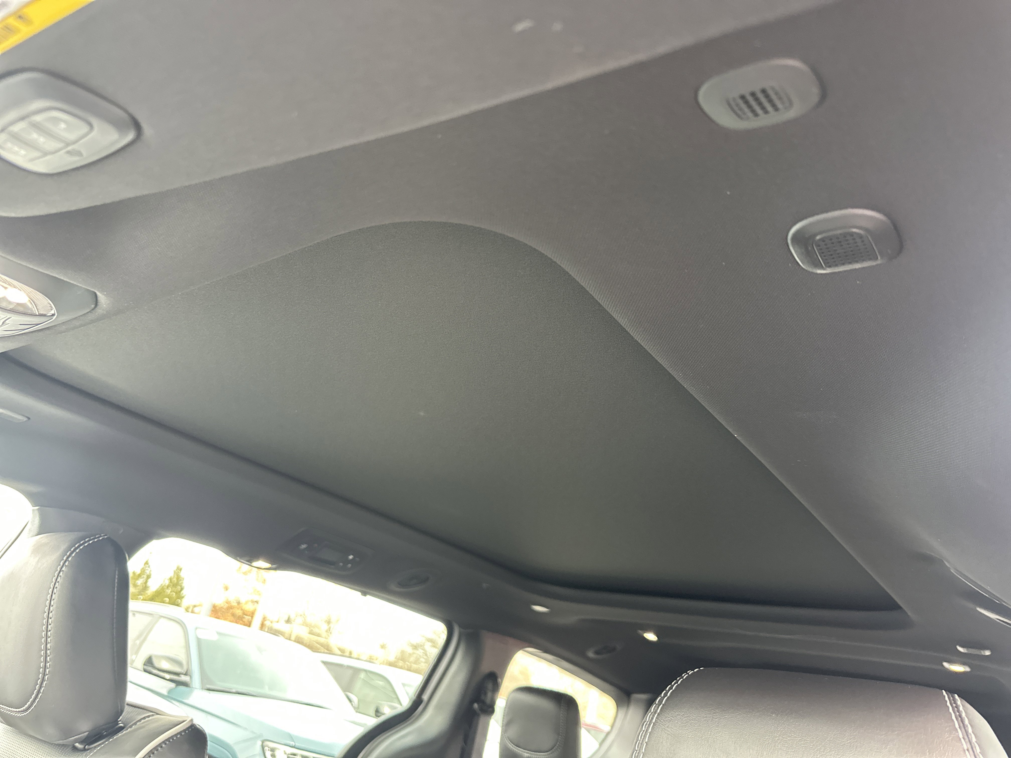 New 2026 Chrysler Pacifica Limited w/ S Appearance Package FWD image 15