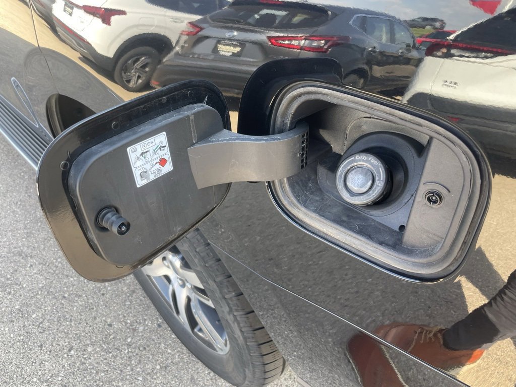 Used 2023 Ford Expedition Limited image 65