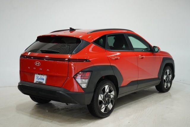 Used 2025 Hyundai Kona SEL FWD image 8