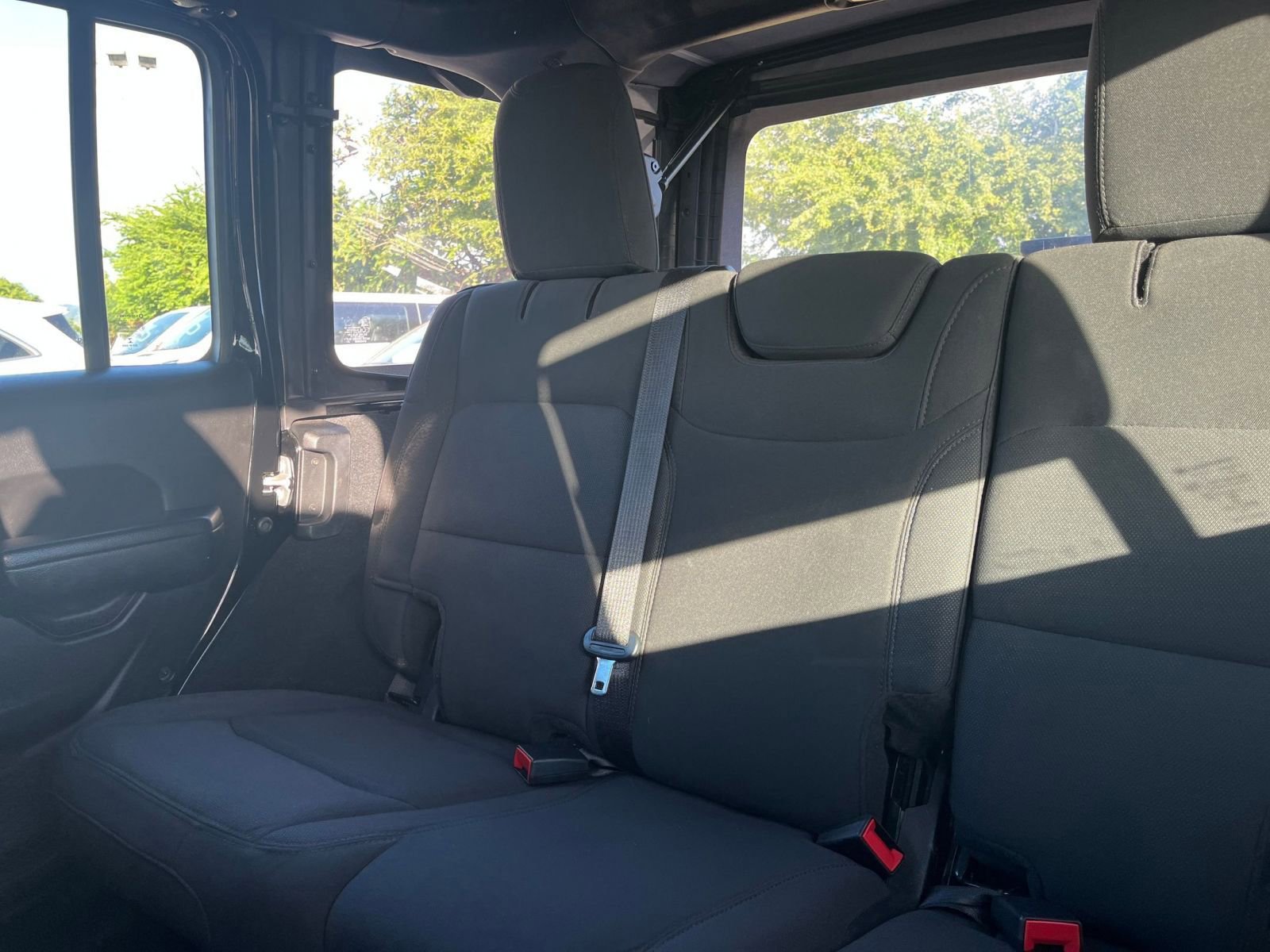 Used 2023 Jeep Wrangler Sport image 38