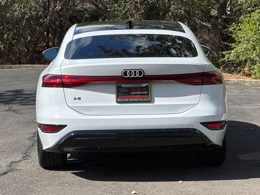 Used 2025 Audi A6 e-tron Premium RWD image 6