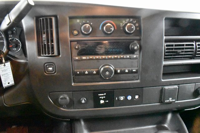 Used 2024 GMC Savana 2500 w/ Driver Convenience Package image 21