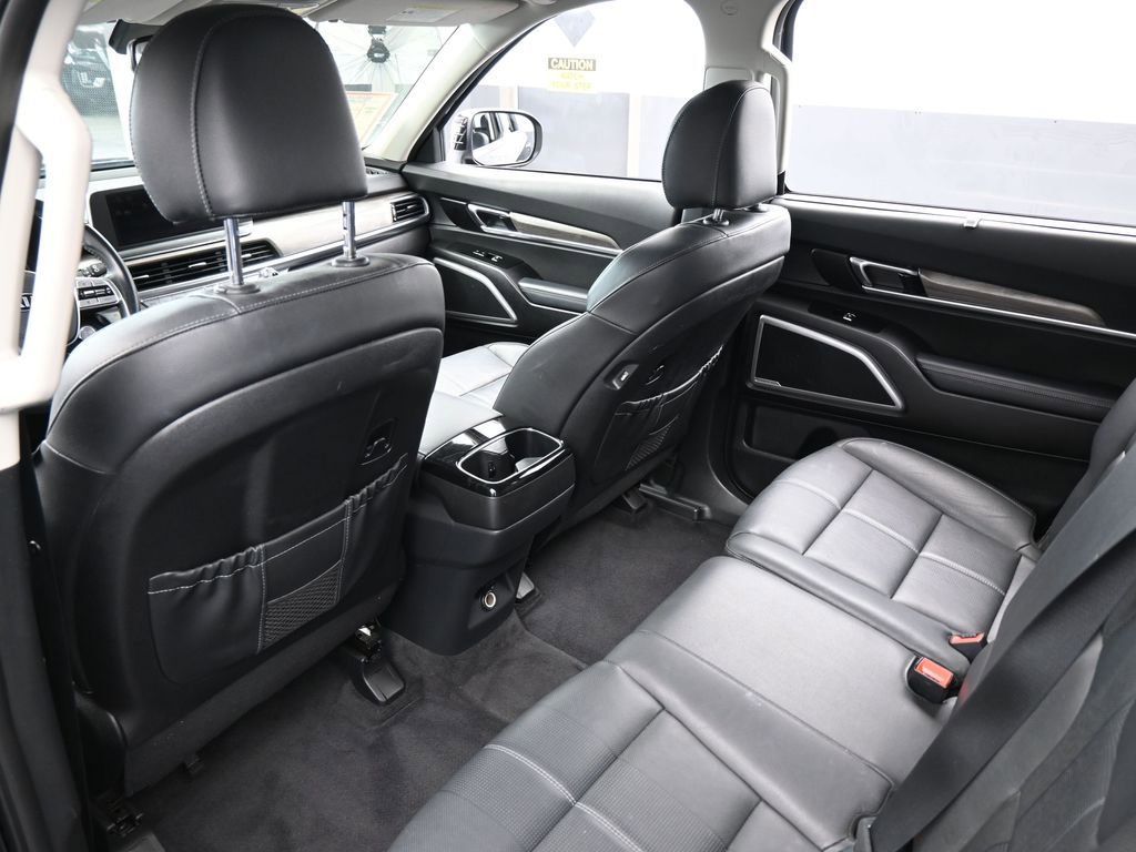 Used 2021 Kia Telluride EX image 40
